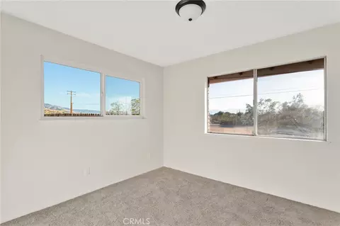 Bedroom - 9393 Juniper St, Apple Valley, CA 92308 photo 3 of 6