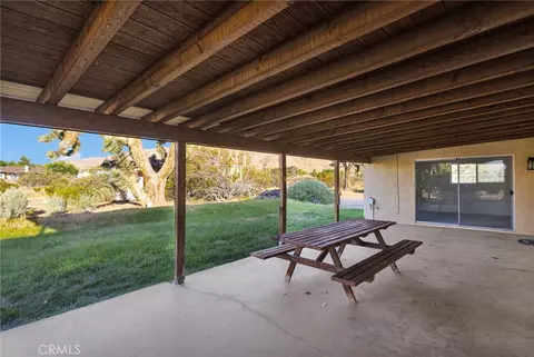 Exterior - 9393 Juniper St, Apple Valley, CA 92308 photo 4 of 10