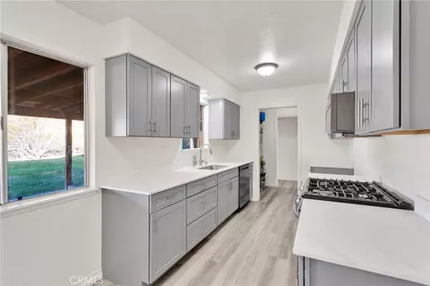 Kitchen - 9393 Juniper St, Apple Valley, CA 92308 photo 2 of 3