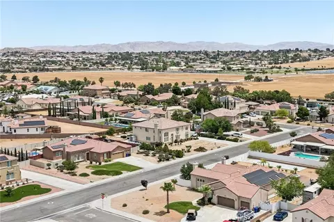 View/Area - 19216 Saguaro Way, Apple Valley, CA 92308 photo 2 of 7