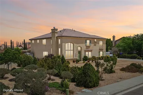 Exterior - 19216 Saguaro Way, Apple Valley, CA 92308 photo 12 of 13