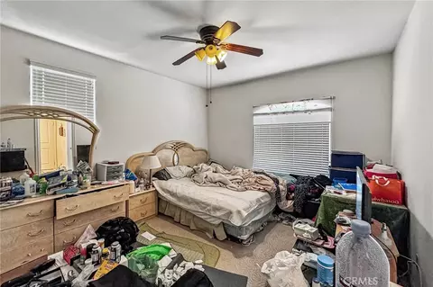 Bedroom - 19216 Saguaro Way, Apple Valley, CA 92308 photo 6 of 8