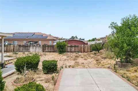 Exterior - 19216 Saguaro Way, Apple Valley, CA 92308 photo 4 of 13