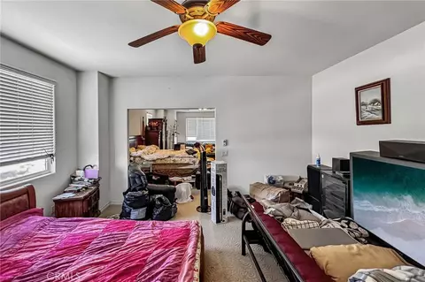 Bedroom - 19216 Saguaro Way, Apple Valley, CA 92308 photo 3 of 8