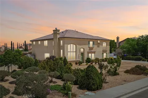 Exterior - 19216 Saguaro Way, Apple Valley, CA 92308 photo 10 of 13