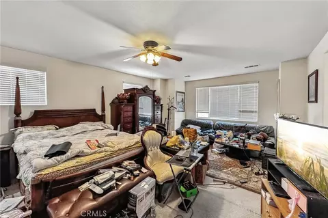 Bedroom - 19216 Saguaro Way, Apple Valley, CA 92308 photo 1 of 8