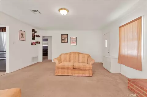 Living - 15129 Cedar St, Hesperia, CA 92345 photo 3 of 3