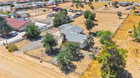 View/Area - 15129 Cedar St, Hesperia, CA 92345 photo 9 of 10