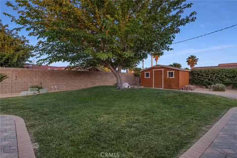 Exterior - 14231 Tawya, Apple Valley, CA 92307 photo 3 of 7