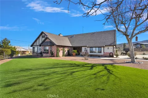 5205 Snow Line, Phelan, CA 92371 photo 2