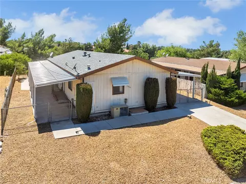 13866 Tam O Shanter Dr, Victorville, CA 92395
