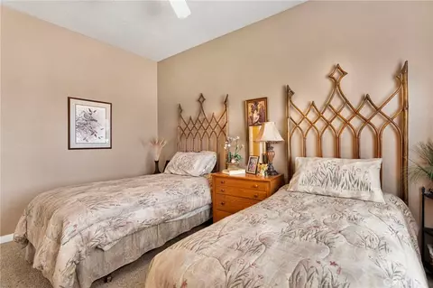 Bedroom - 14128 Rincon, Apple Valley, CA 92307 photo 6 of 9