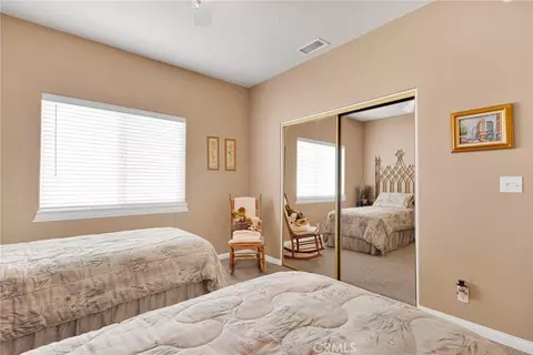Bedroom - 14128 Rincon, Apple Valley, CA 92307 photo 5 of 9