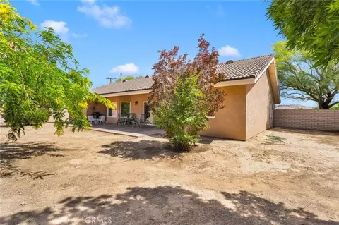 Exterior - 14128 Rincon, Apple Valley, CA 92307 photo 11 of 11