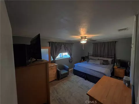 Bedroom - 13033 Chief Joseph, Apple Valley, CA 92308 photo 4 of 5