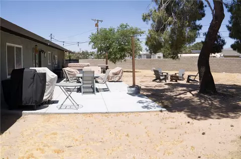 Exterior - 13033 Chief Joseph, Apple Valley, CA 92308 photo 4 of 5