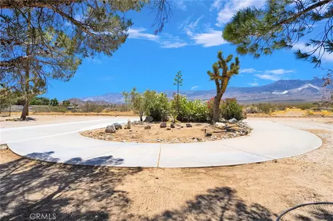 Exterior - 31178 Pawnee, Lucerne Valley, CA 92356 photo 6 of 10
