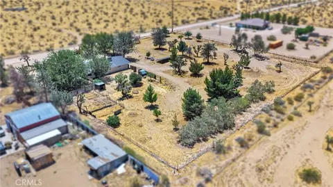View/Area - 31178 Pawnee, Lucerne Valley, CA 92356 photo 4 of 8