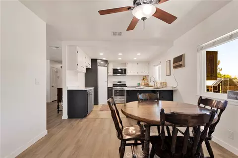 Dining - 31178 Pawnee, Lucerne Valley, CA 92356 photo 5 of 5
