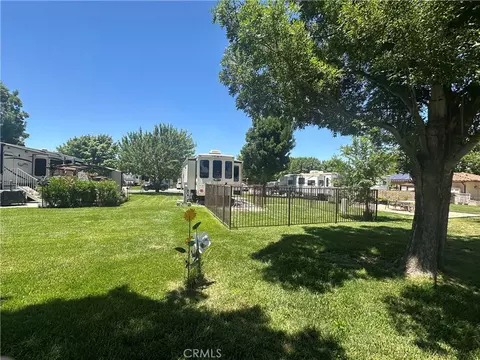 11591 Ridgemark Rd, Apple Valley, CA 92308 photo 6