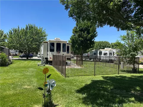 11591 Ridgemark Rd, Apple Valley, CA 92308 photo 7