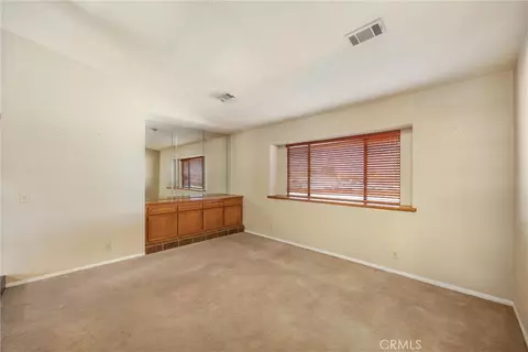 Living - 16466 Tude, Apple Valley, CA 92307 photo 2 of 15