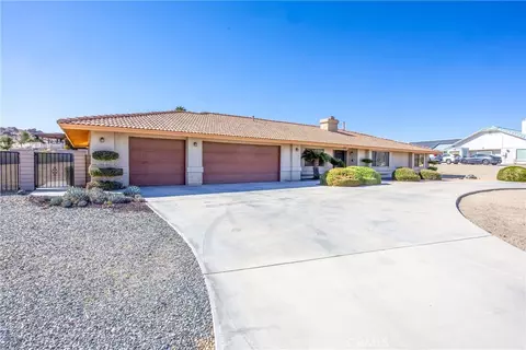 Exterior - 16466 Tude, Apple Valley, CA 92307 photo 3 of 12