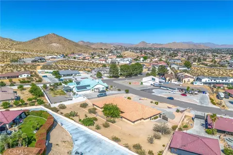 View/Area - 16466 Tude, Apple Valley, CA 92307 photo 7 of 8