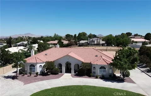 20230 Quail Run Rd, Apple Valley, CA 92308