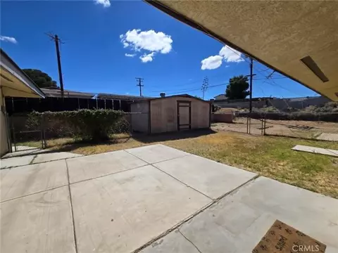 Exterior - 25391 Bejoal, Barstow, CA 92311 photo 2 of 2