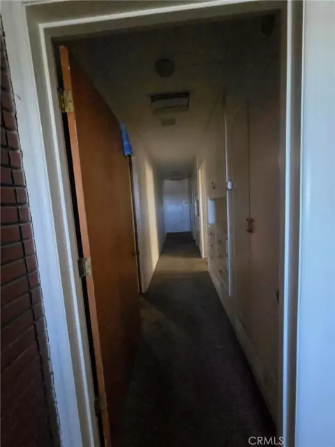 Entry Way - 25391 Bejoal, Barstow, CA 92311 photo 2 of 5