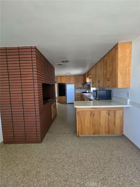 Entry Way - 25391 Bejoal, Barstow, CA 92311 photo 1 of 5