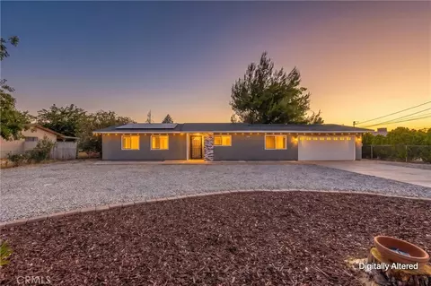 7508 Glider, Hesperia, CA 92345