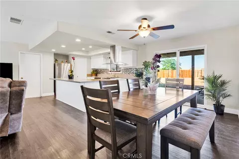 Dining - 21330 Ramona, Apple Valley, CA 92307 photo 2 of 2
