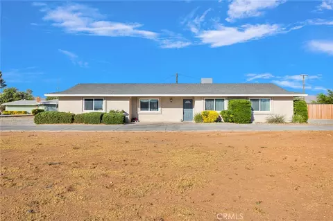 21330 Ramona, Apple Valley, CA 92307