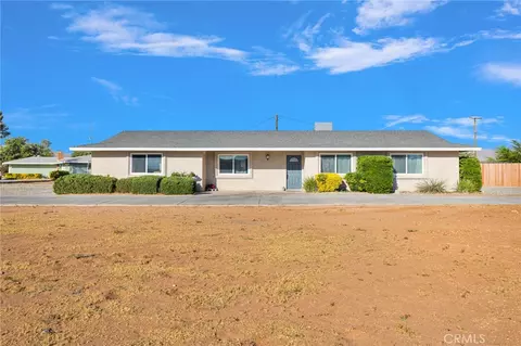 21330 Ramona, Apple Valley, CA 92307