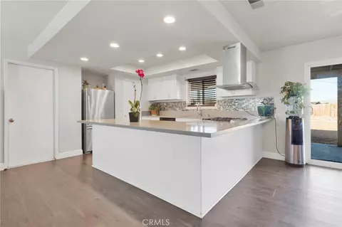 Kitchen - 21330 Ramona, Apple Valley, CA 92307 photo 1 of 4