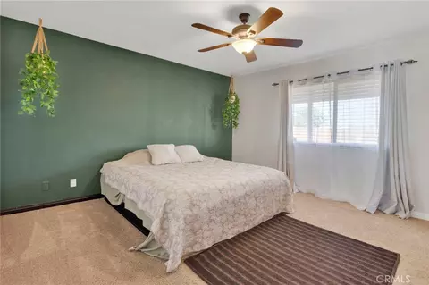 Bedroom - 21330 Ramona, Apple Valley, CA 92307 photo 2 of 7