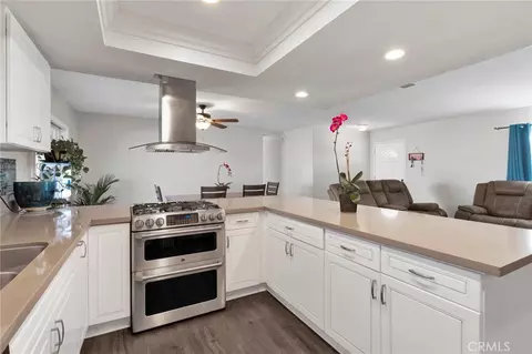 Kitchen - 21330 Ramona, Apple Valley, CA 92307 photo 4 of 4