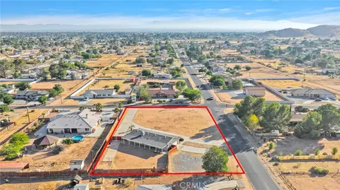View/Area - 21330 Ramona, Apple Valley, CA 92307 photo 9 of 11