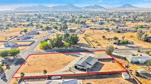 View/Area - 21330 Ramona, Apple Valley, CA 92307 photo 5 of 11