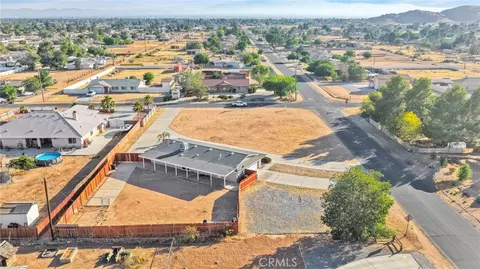 View/Area - 21330 Ramona, Apple Valley, CA 92307 photo 8 of 11