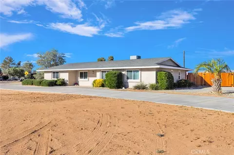 Exterior - 21330 Ramona, Apple Valley, CA 92307 photo 2 of 8