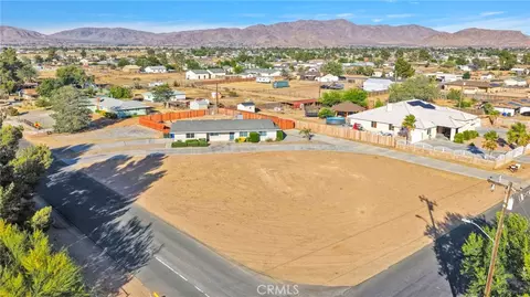 View/Area - 21330 Ramona, Apple Valley, CA 92307 photo 2 of 11