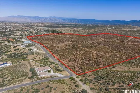 9785 Whitehaven, Hesperia, CA 92344 photo 7