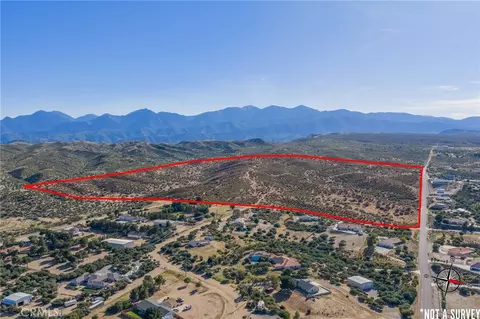 9785 Whitehaven, Hesperia, CA 92344 photo 5