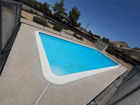 16230 Saint Timothy Rd, Apple Valley, CA 92307 photo 5