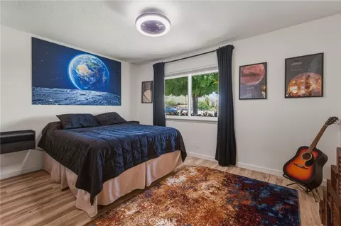 Bedroom - 16230 Saint Timothy Rd, Apple Valley, CA 92307 photo 4 of 7