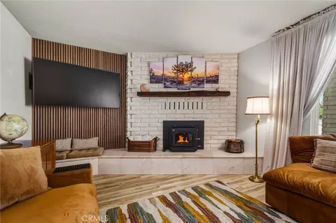 Living - 16230 Saint Timothy Rd, Apple Valley, CA 92307 photo 2 of 3