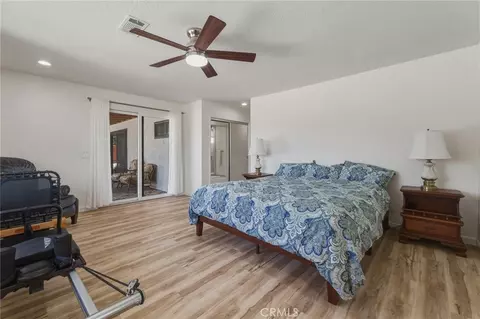 Bedroom - 16230 Saint Timothy Rd, Apple Valley, CA 92307 photo 2 of 7